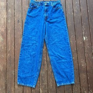 Levi’s ballon leg jeans, dark wash size 29 waist.